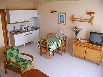 Apartamentos Playa Pocillos Puerto del Carmen  Hotel Puerto del Carmen (Lanzarote)